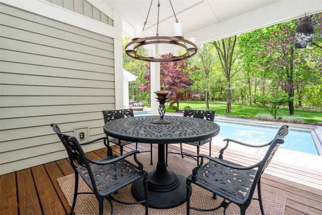 6482 Sweetbriar Court, Sawyer, MI 49125