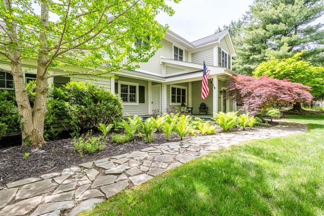 6482 Sweetbriar Court, Sawyer, MI 49125