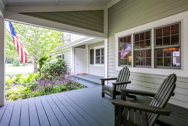 6482 Sweetbriar Court, Sawyer, MI 49125