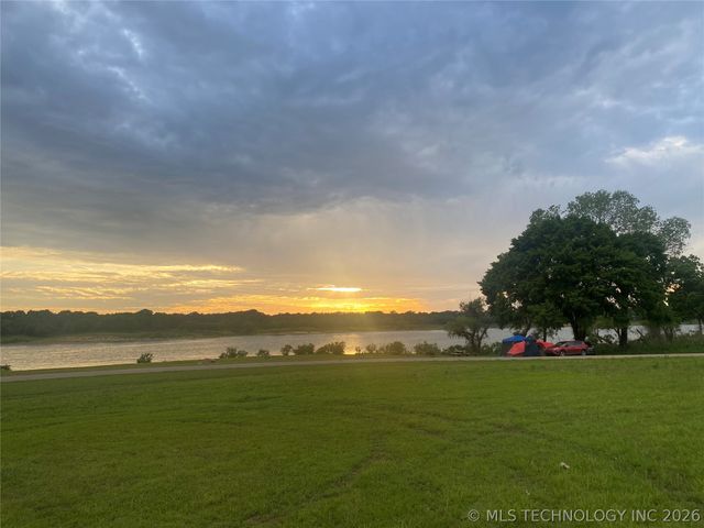 297 E Paudom Avenue, Prue, OK 74060