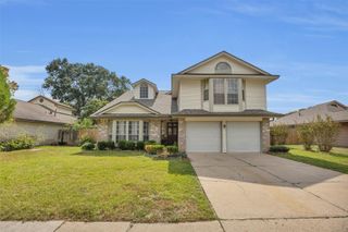 15619 Beechnut Street, Houston, TX 77083