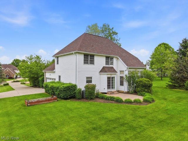 8428 Evergreen Drive, Northfield, OH 44067