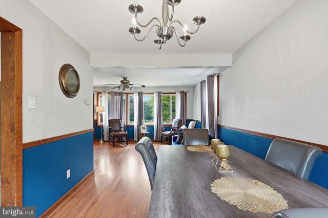 635 W COUNTY LINE RD, Hatboro, PA 19040