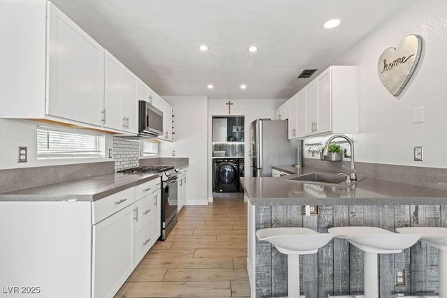 3367 Cheltenham Street, Las Vegas, NV 89129