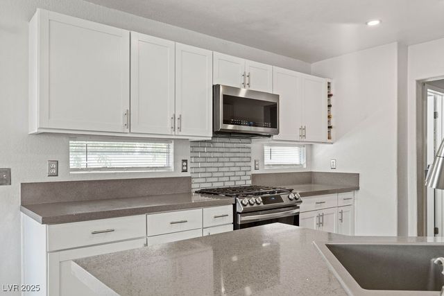 3367 Cheltenham Street, Las Vegas, NV 89129