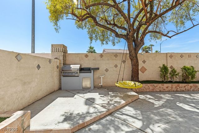 3367 Cheltenham Street, Las Vegas, NV 89129