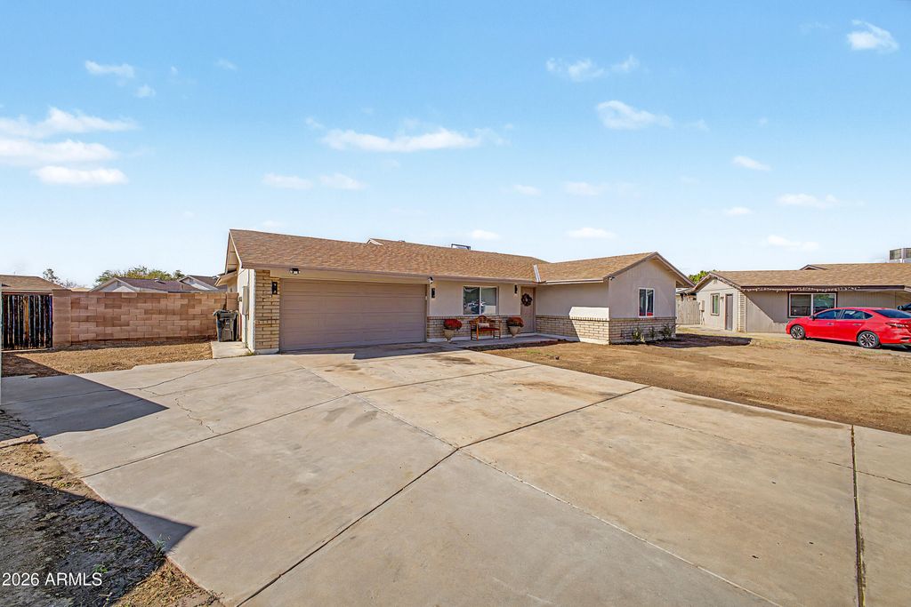 4348 N 80TH Drive, Phoenix, AZ 85033 — photo 5