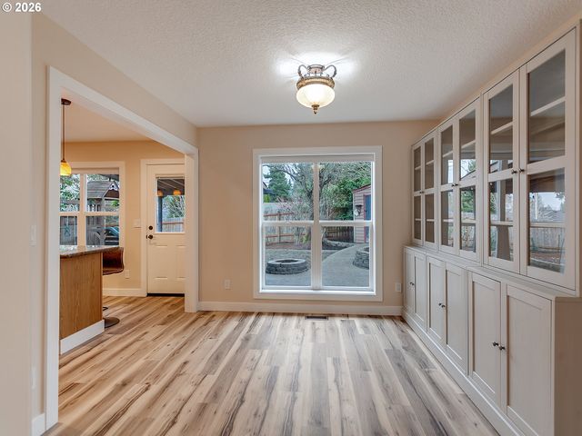 15869 Sw HAWK Ct, Sherwood, OR 97140