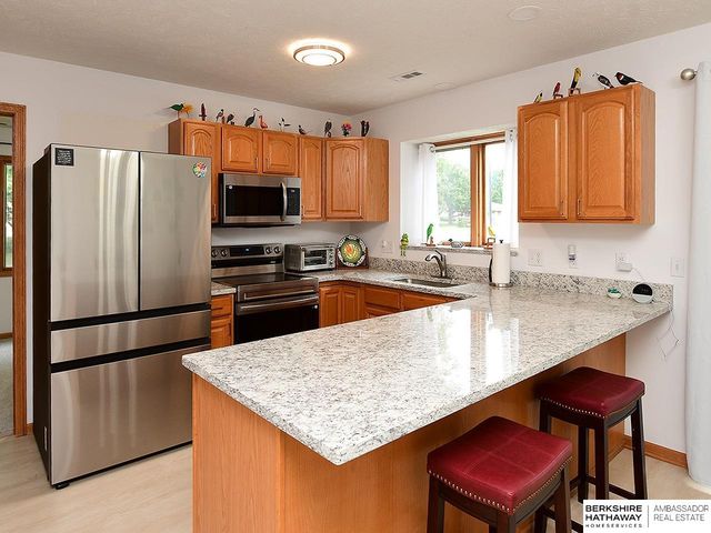 2232 Marigold Circle, Lincoln, NE 68521