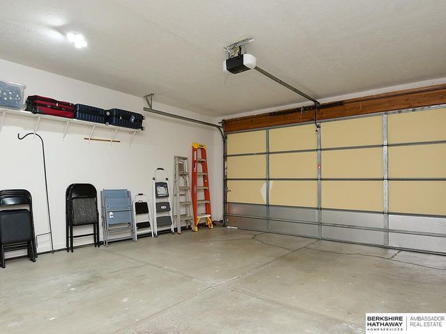2232 Marigold Circle, Lincoln, NE 68521