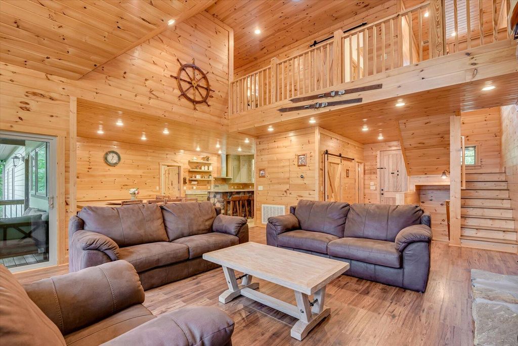 Image 15 of property listing at 184 Brandywine Drive, Mc Cormick, SC 29835