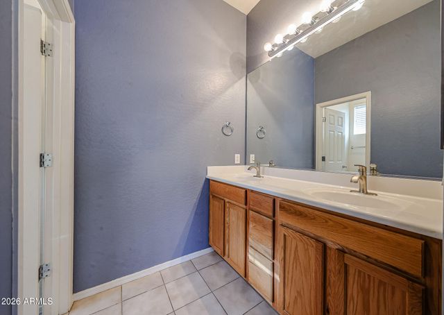 42424 N GAVILAN PEAK Parkway 25206, Anthem, AZ 85086