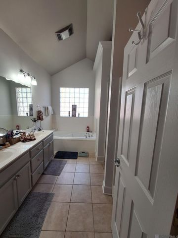 40432 Misty Oak Ct, Prairieville, LA 70769