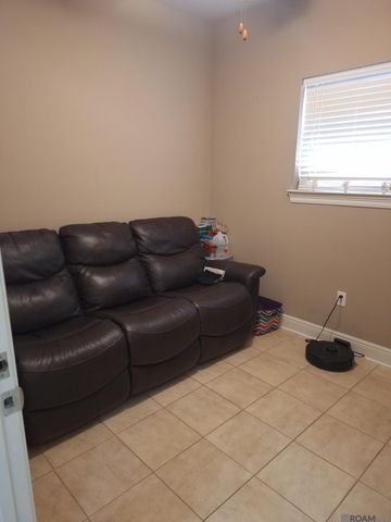 40432 Misty Oak Ct, Prairieville, LA 70769