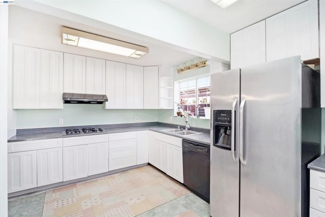 456 Lewis Ave, San Leandro, CA 94577