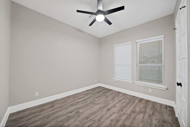 2922 Pearl Avenue, Fort Worth, TX 76106