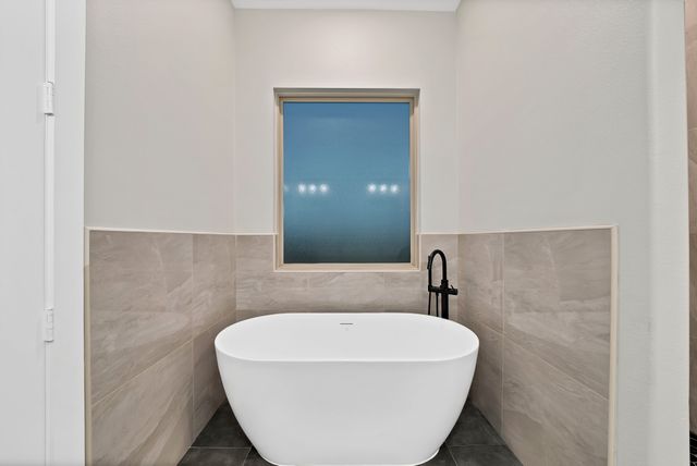 2922 Pearl Avenue, Fort Worth, TX 76106