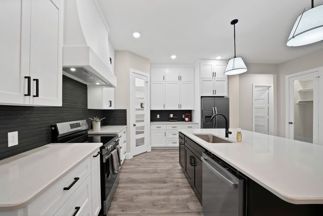 2922 Pearl Avenue, Fort Worth, TX 76106