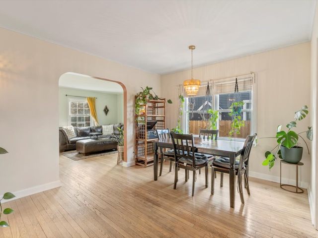 2334 Elm Street, Davenport, IA 52803