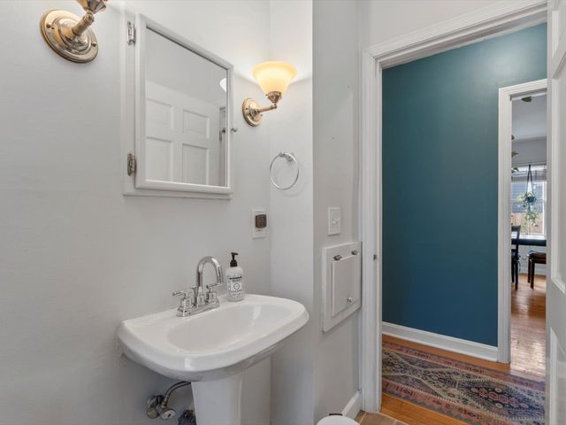 2334 Elm Street, Davenport, IA 52803