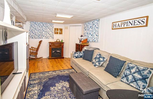 125 Virginia Avenue, Dumont, NJ 07628