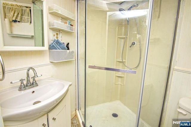 125 Virginia Avenue, Dumont, NJ 07628