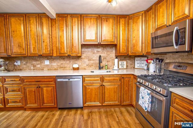 125 Virginia Avenue, Dumont, NJ 07628