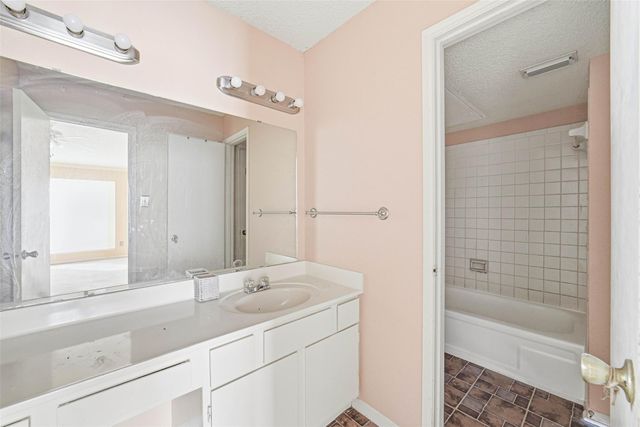 3600 Jeanetta Street 2704, Houston, TX 77063