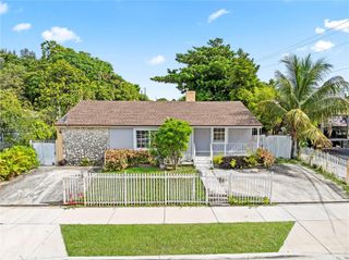 2723 NW 3rd Street, Miami, FL 33125