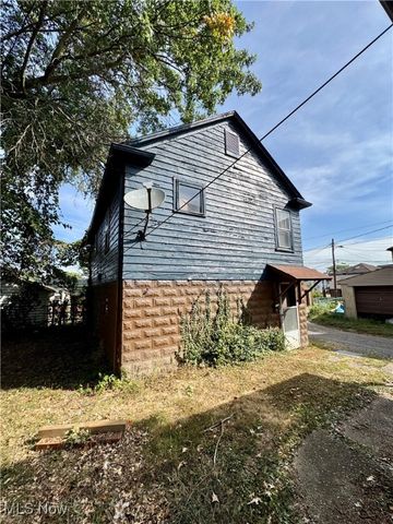 1611 Pennsylvania Avenue, Steubenville, OH 43952