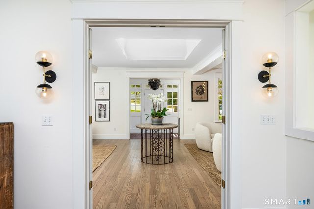 89 Raymond Street, Darien, CT 06820