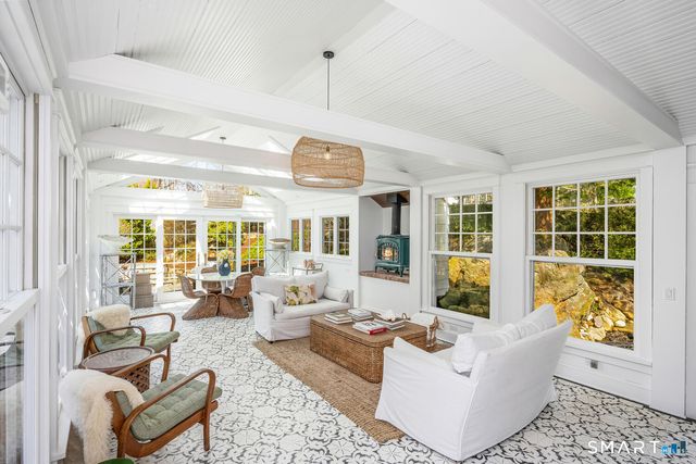 89 Raymond Street, Darien, CT 06820