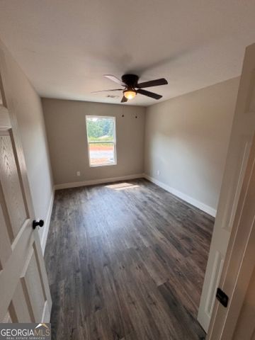 210 maret Street, Hartwell, GA 30643