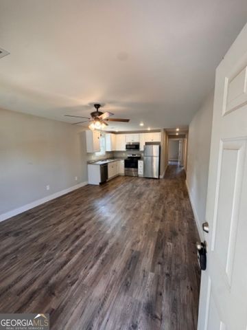 210 maret Street, Hartwell, GA 30643