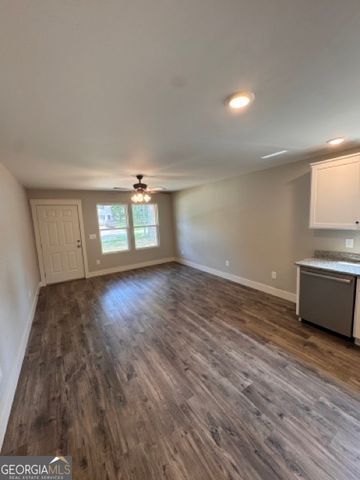 210 maret Street, Hartwell, GA 30643