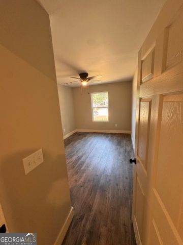 210 maret Street, Hartwell, GA 30643