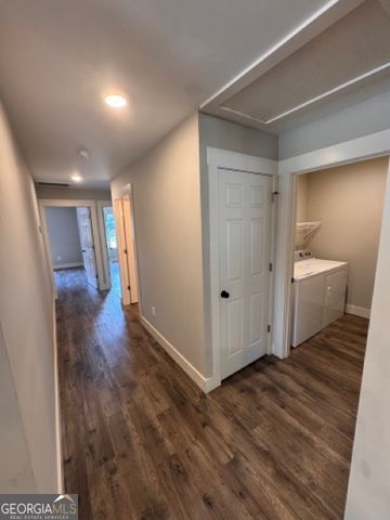 210 maret Street, Hartwell, GA 30643