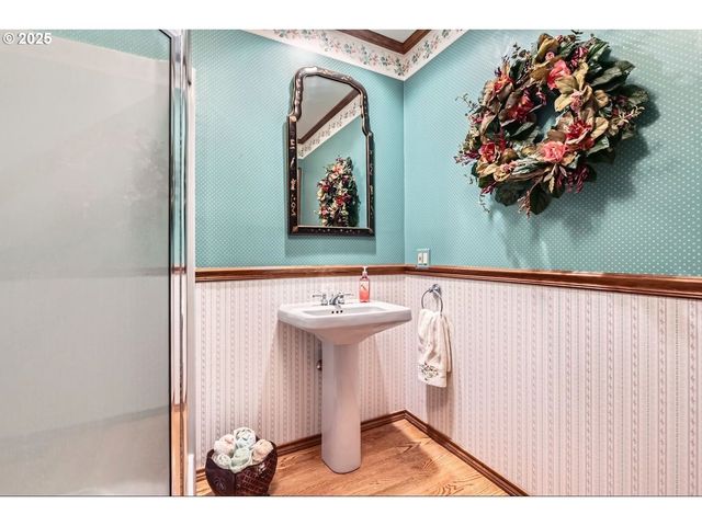 17236 Nw LUCY REEDER Rd, Portland, OR 97231