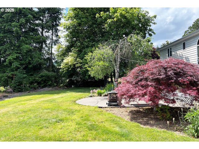 17236 Nw LUCY REEDER Rd, Portland, OR 97231