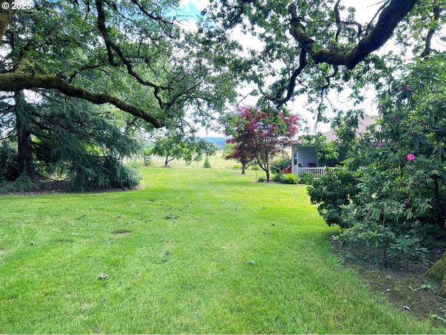 17236 Nw LUCY REEDER Rd, Portland, OR 97231