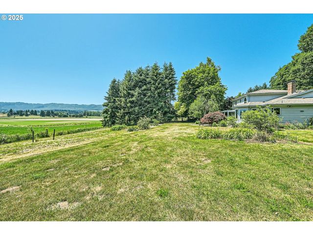 17236 Nw LUCY REEDER Rd, Portland, OR 97231