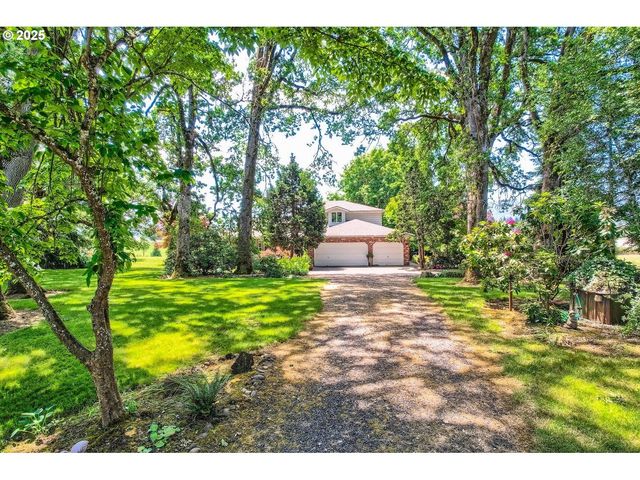 17236 Nw LUCY REEDER Rd, Portland, OR 97231