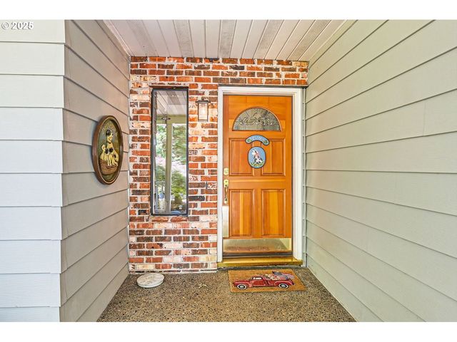 17236 Nw LUCY REEDER Rd, Portland, OR 97231