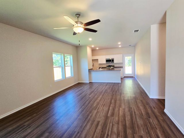 3111 Mesa Drive, Longview, TX 75601