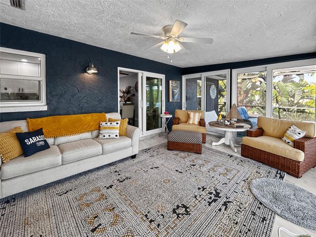 1401 GEORGETOWNE DRIVE, Sarasota, FL 34232