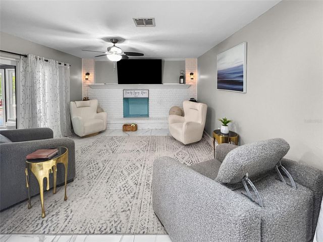 1401 GEORGETOWNE DRIVE, Sarasota, FL 34232
