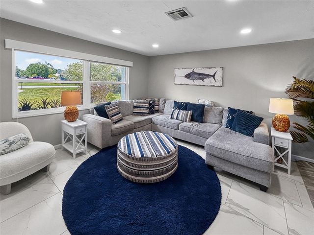 1401 GEORGETOWNE DRIVE, Sarasota, FL 34232