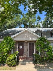 2738 W Tharpe St Apt 902, Tallahassee, FL 32303