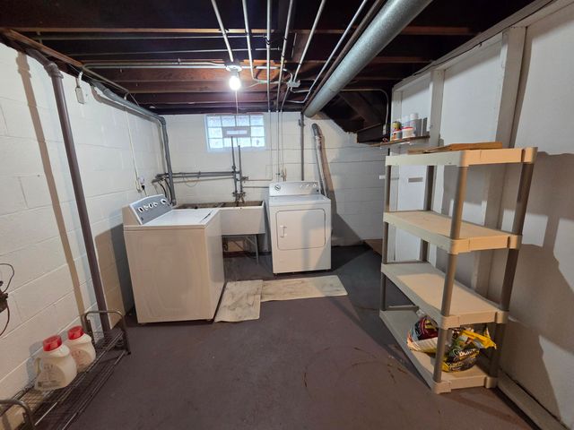 7625 White Oak Avenue, Hammond, IN 46324