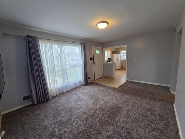 7625 White Oak Avenue, Hammond, IN 46324